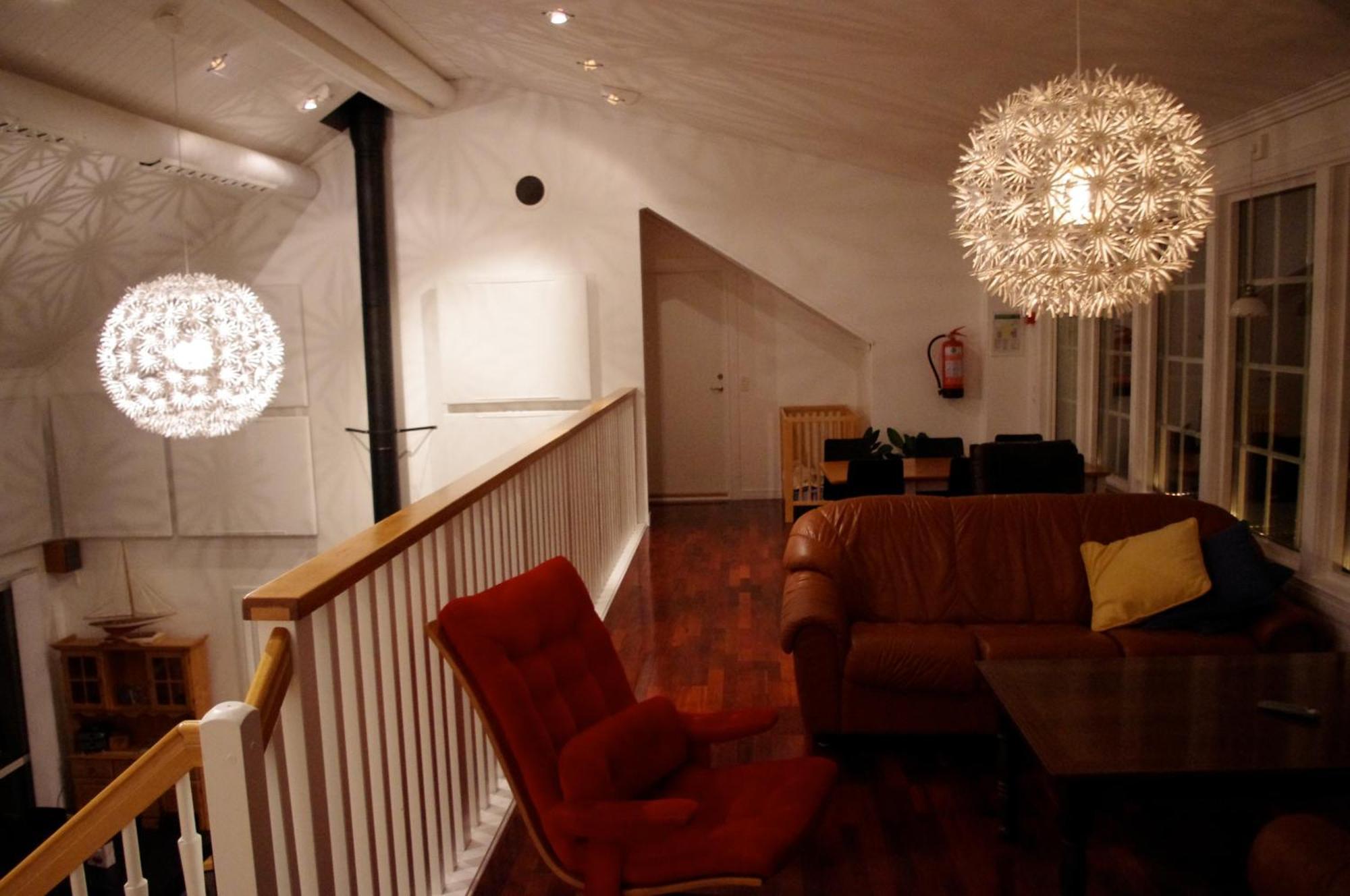 Aeventyrsgardens Vandrarhem, Kinnekulle Kallby Luaran gambar